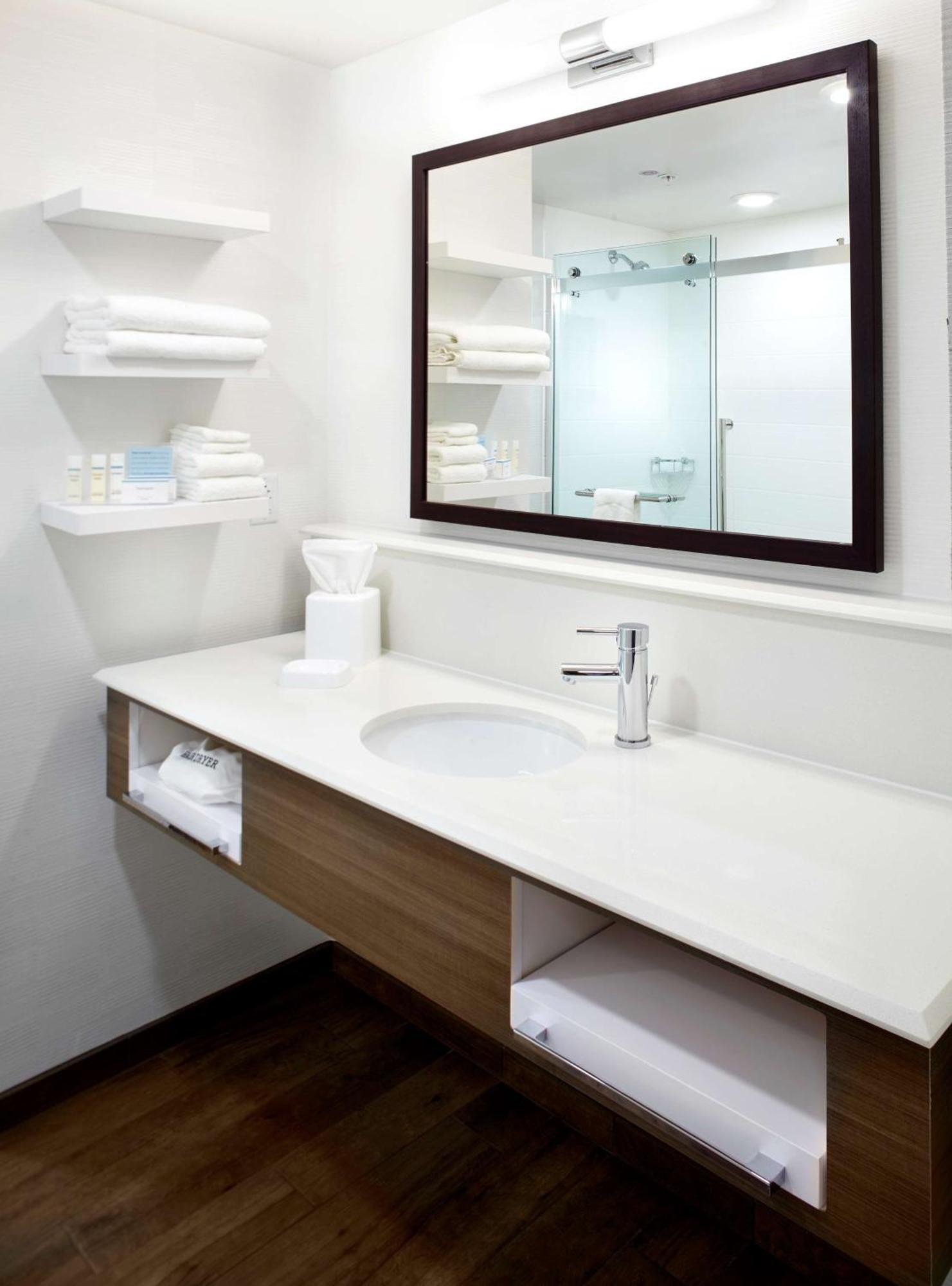 Hampton Inn & Suites Pittsburgh Airport South/Settlers Ridge Robinson Township Esterno foto
