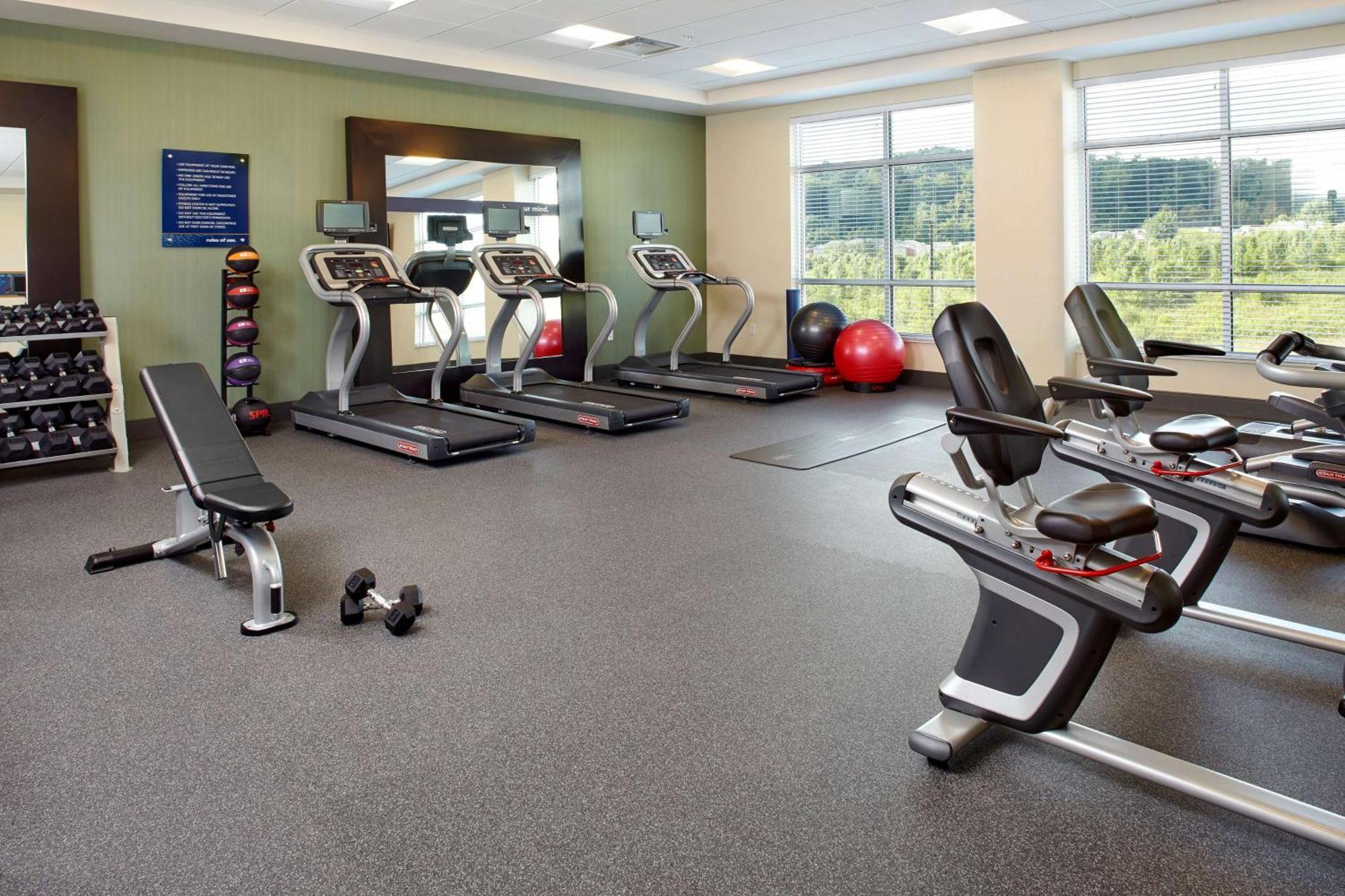 Hampton Inn & Suites Pittsburgh Airport South/Settlers Ridge Robinson Township Esterno foto